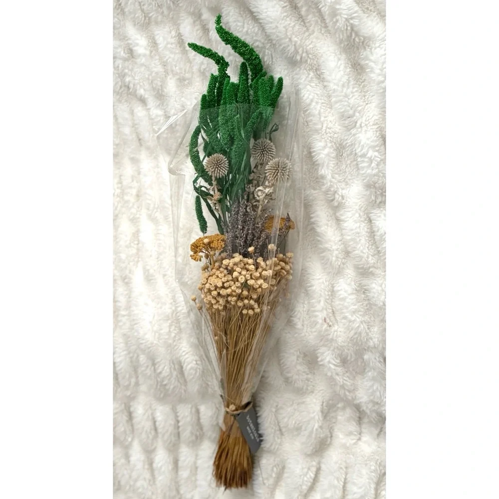 New West Elm Mixed Dried Flower Floral Bouquet